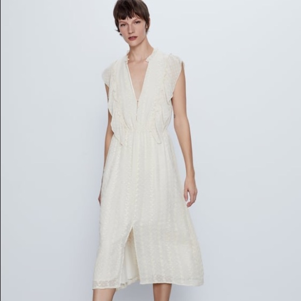 Beautiful cream Zara dress.